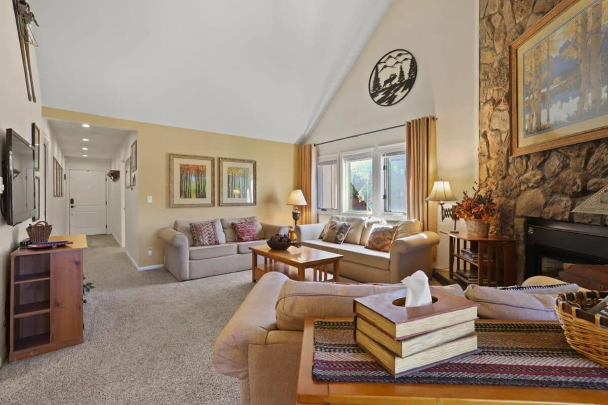 Charming 2Br Condo In The Heart Of ברקנרידג' מראה חיצוני תמונה